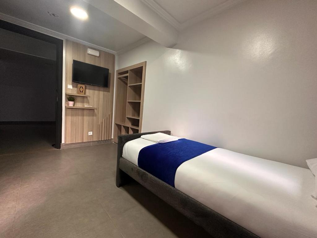 Hotel Cataleya Al-Hoceima Al Hoceïma Exteriör bild